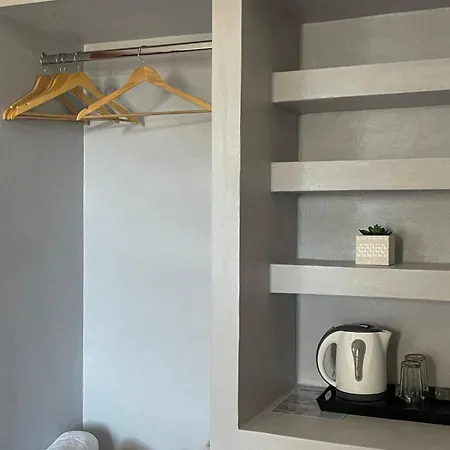 Village Twins 3* Chora