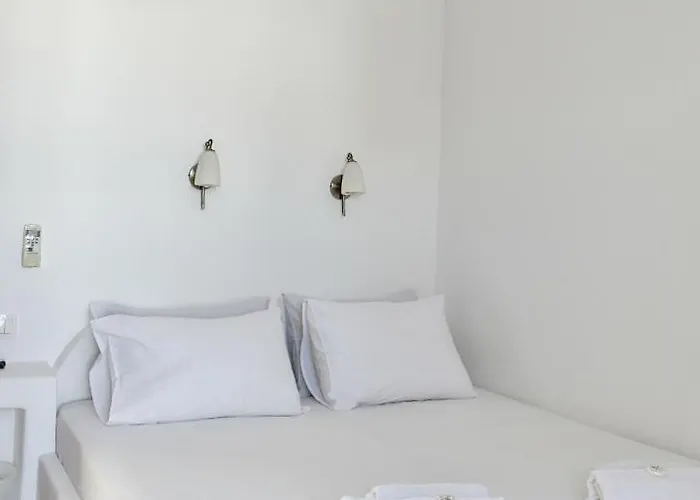 Konukevi Village Twins Chora (Ios)